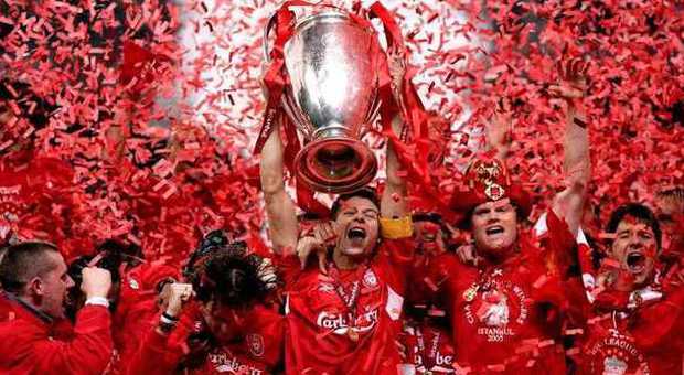 Il Liverpool festeggia la Champions League 2004-05