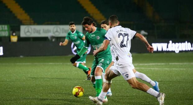 L'Avellino conquista il derby contro la Cavese: 1-0 grazie ad Adamo