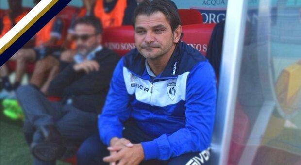 Morto per Covid il vice allenatore della Cavese, Antonio Vanacore aveva 45 anni