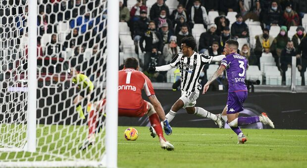 Juventus-Fiorentina 1-0. Il gol di Cuadrado nel recupero scaccia la crisi (e aggangia la Viola in classifica)