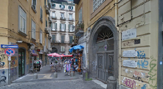 Napoli, residenti contro la movida notturna: ricorso d'urgenza in tribunale contro il Comune