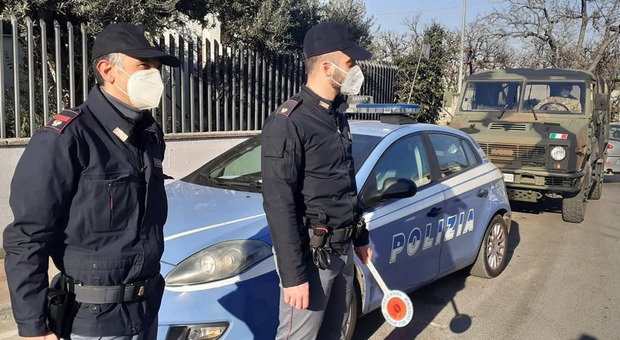 Controlli anti-Covid a Salerno, multati in 247 senza mascherina