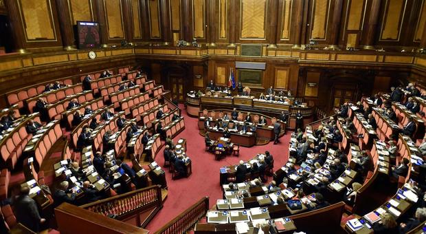Italicum bis anche al Senato, via alla discussione ma è scontro tra partiti