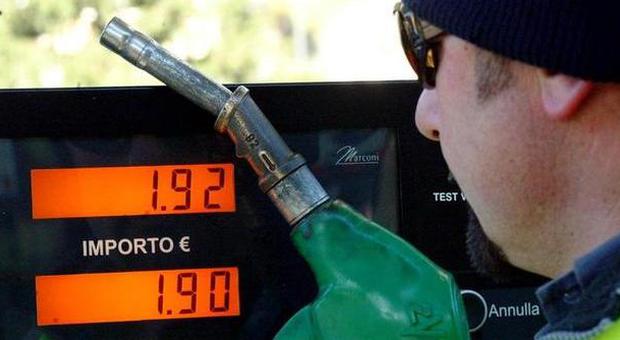 OsservaPrezzi, fa flop la app del ministero contro il caro benzina