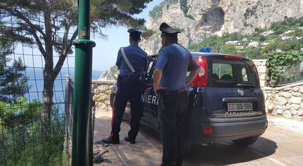 Abusi e condoni a Capri: indagati cinque membri commissione edilizia