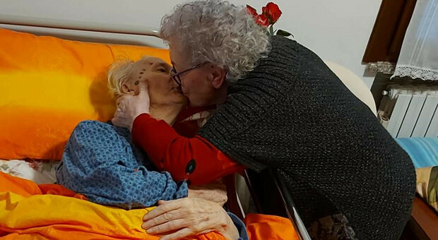 Insieme da 73 anni, l'ultimo San Valentino di Enzo e Delfina