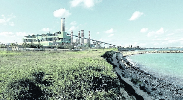 Centrale, le incognite del post carbone: «Aprire la vertenza Brindisi»