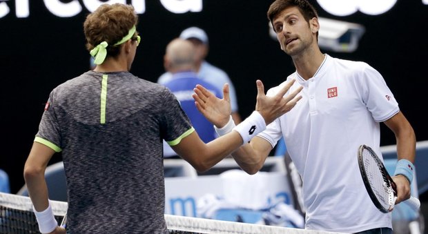 Australian Open, Djokovic choc: eliminato da Istomin. Fognini ko con Paire