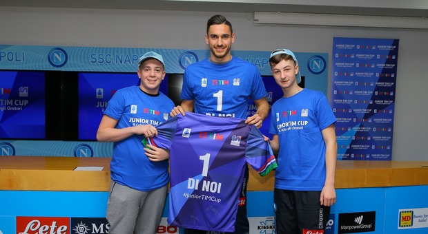 Napoli, Meret accoglie i ragazzi della Junior Tim Cup