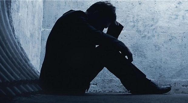 Depressione, non solo donne: aumentano i casi tra uomini e giovani