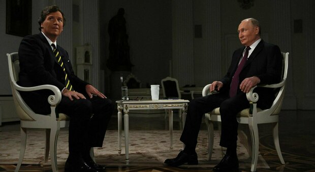 Putin e Tucker Carlson, la «lunga e sconclusionata» intervista: dall'invasione della Polonia ai colloqui di pace, tutti i nodi