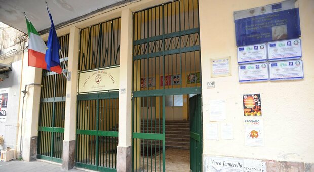 immagine Caserta, scuola “Lombardo Radice”, accelerata sui lavori: «Presto lo start al cantiere»
