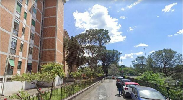 Roma, scoppia incendio in camera da letto: muore donna di 70 anni