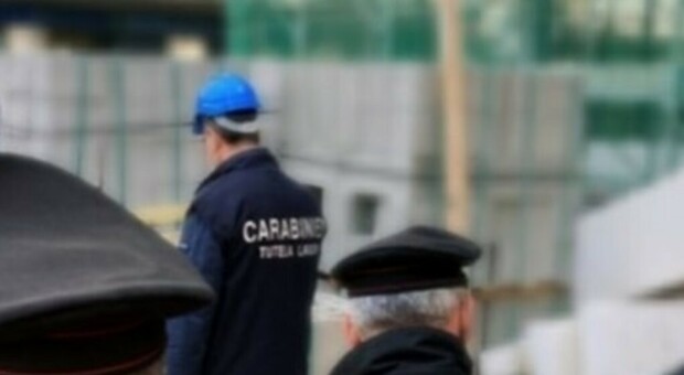 Controlli dei carabinieri nei cantieri edili, violazioni a Cingoli e Pollenza