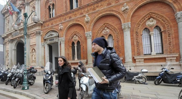 Università, la Statale di Milano rinuncia al ricorso contro il numero chiuso e apre le iscrizioni