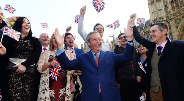 Brexit, Farage esulta: «Independence day, Cameron si dimetta»