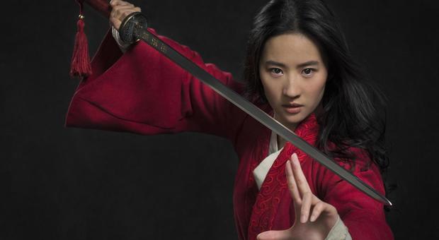 La leggendaria Mulan torna sul grande schermo interpretata da Liu Yifei, regia di Niki Caro