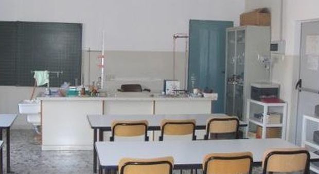 Gli studenti-scienziati del liceo di Gallipoli e il cemento al gusto di ciliegia