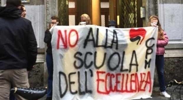 Milano, al liceo Manzoni ammessi solo studenti con la media del 9 e residenti in centro. La protesta: «No a scuola elitaria»