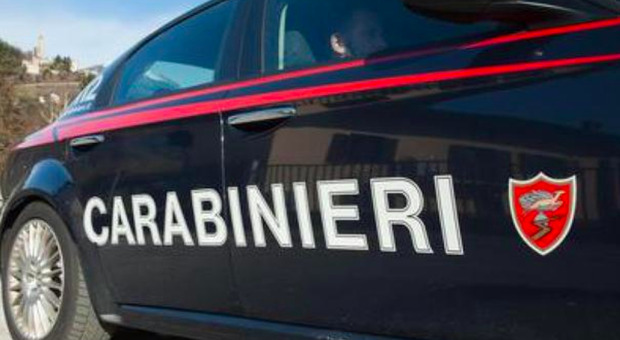 Milano, cadavere trovato nei boschi di Rescaldina: è stato ucciso da un colpo di pistola