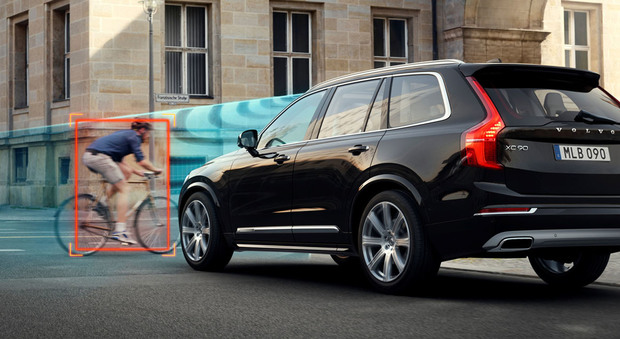 Il prossimo obiettivo di Volvo si chiama Vision 2020 e prevede auto sulle quali nessuno perde la vita o subisce ferite gravi in attesa di quella che sarà in grado di evitare tutti gli incidenti. Per quello ci vorrà la guida autonoma.