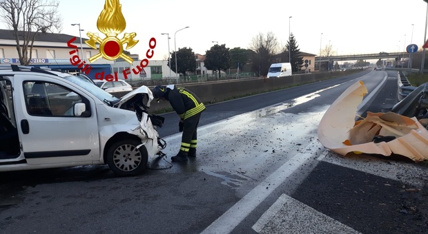 Perugia, incidente lungo la E45: feriti e traffico caos
