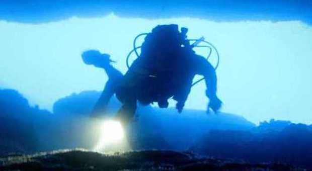 Puglia, tragedia in mare: sub muore durante immersione a Gallipoli