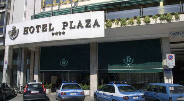 L'hotel Plaza di fronte alla stazione di Mestre