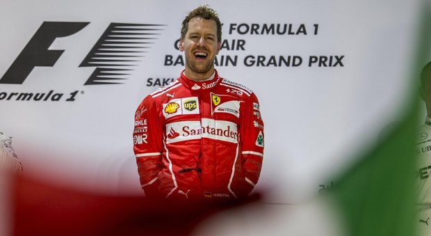 Felicità Vettel: «Questa Ferrari è un piacere». Arrivabene: «La vittoria della follia». Deluso Raikkonen: «Per me un week-end deludente»