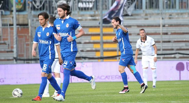 Lo Spezia prossimo avversario del Picchio battuto 4-0 a Como