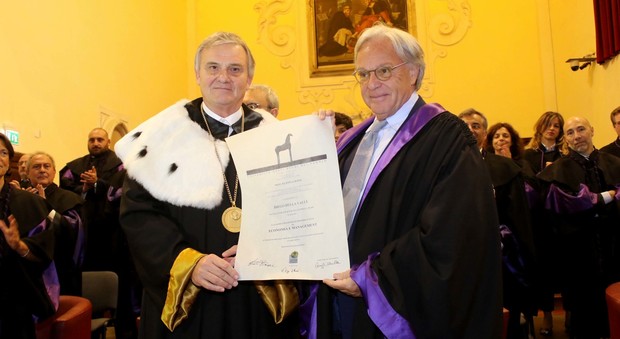 Benevento, Della Valle si laurea honoris causa