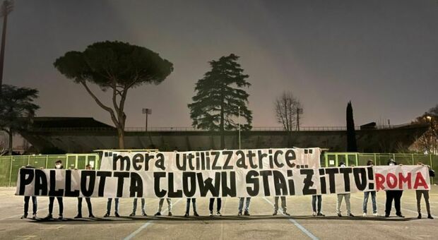 Roma, gli ultras contro Pallotta: «Clown stai zitto»