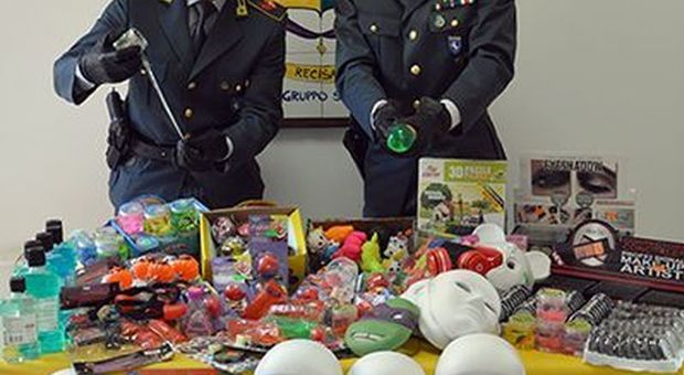 Halloween sicuro, maxi sequestro di giocattoli: multe per 25.000 euro