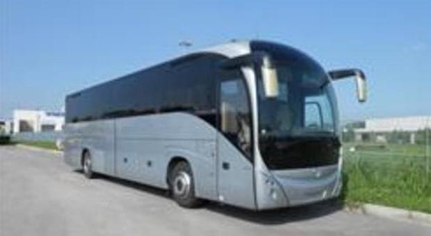 Castellammare, ladri in azione: preso di mira un bus turistico