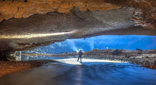 In Vietnam, dentro la grotta più grande del mondo FOTO