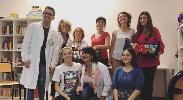 Civita Castellana, gli studenti donano libri all'Ospedale