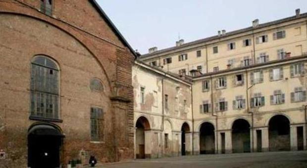 Torino, incendio alla cavallerizza reale, danni gravi al patrimonio Unesco