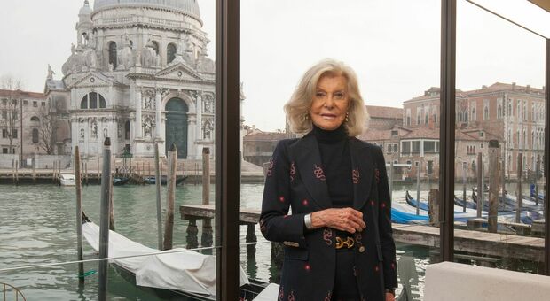 Marina Cicogna a Venezia. E' morta a Roma, la contessa simbolo del cinema italiano aveva 89 anni