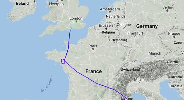 Volo Alitalia decollato da Roma verso New York costretto ad atterrare a Londra per motivi di sicurezza. Ecco cosa è successo