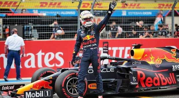 Max Verstappen festeggia appena terminato il GP di Francia