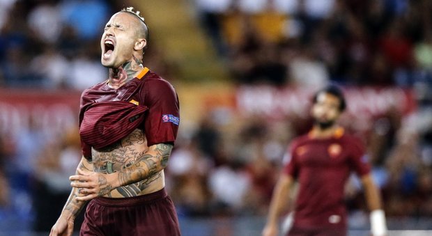 Roma sconfitta 3-0 dal Porto, giallorossi in nove e fuori dalla Champions