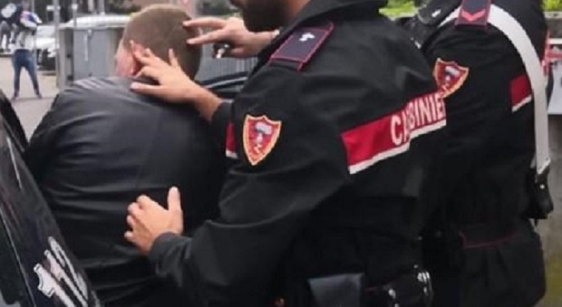 Arresto dei carabinieri