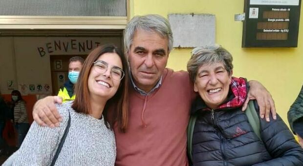 Gianfranco Piergentili dopo lo spoglio con la figlia e la moglie