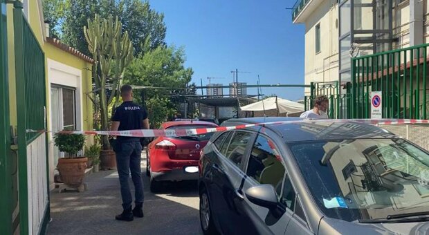 Anziana di 91 anni morta, sorella ferita Raid in casa con rapina: giallo a Salerno