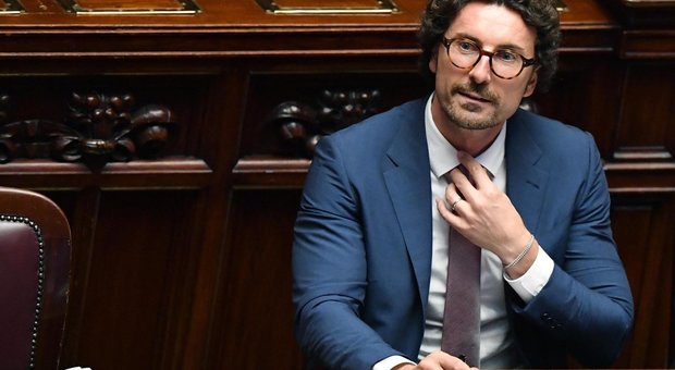 Il ministro Toninelli su riapertura galleria Valnerina «Boccata d'ossigeno per turismo e promessa mantenuta»