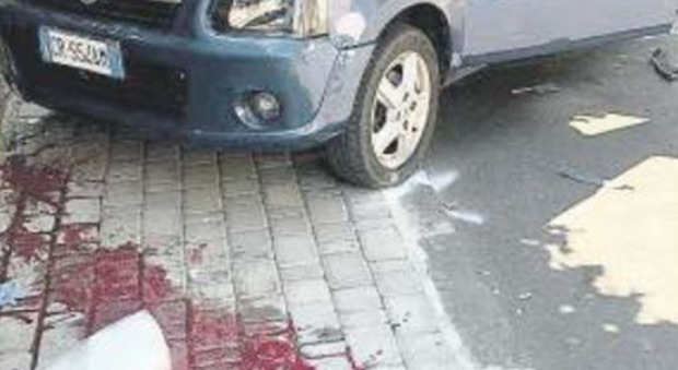 Incidente a Cava de' Tirreni: donna schiacciata, gambe lacerate