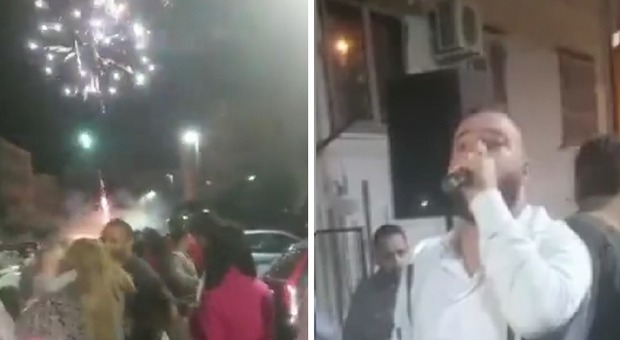 Camorristi scarcerati: festa di piazza con neomelodici e fuochi d'artificio