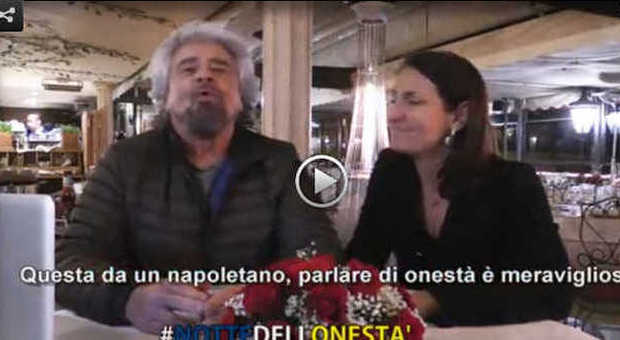 «Una napoletana che parla di onestà? Sei modificata geneticamente»: bufera su Grillo | Video