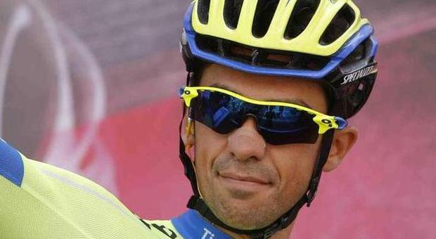Paura per Contador: cade e la spalla ​va ko, ma dovrebbe continuare il Giro