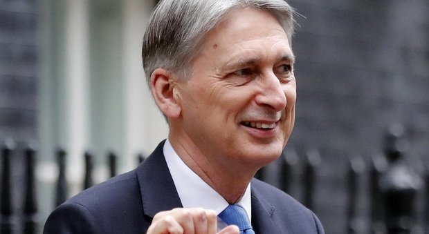 Brexit, manovra d'autunno in difficoltà: «Hammond è fuori dalla realtà»